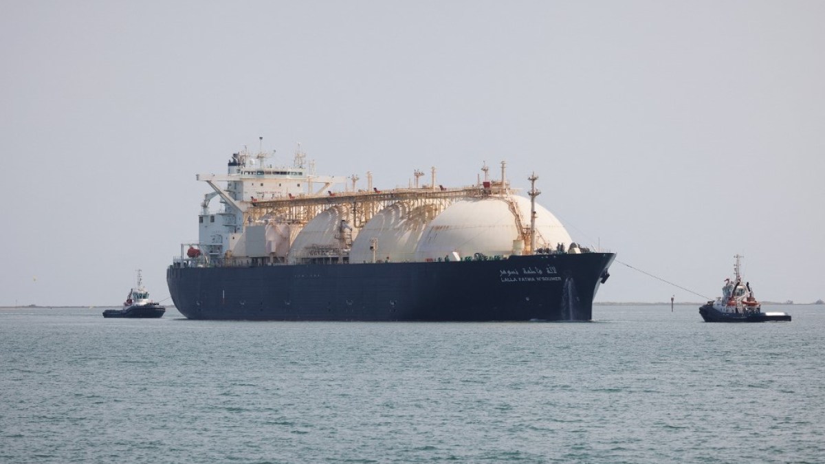 LNG tanker on fire off coast of Yemen after explosion