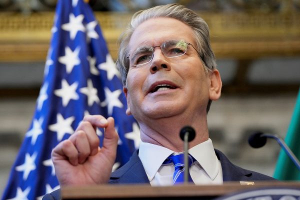 US aims to raise $20bn ‘facility’ to support Argentina’s struggling economy