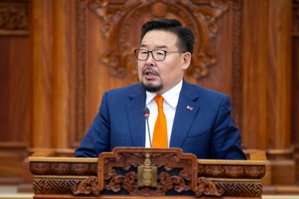 Mongolian PM loses confidence vote, resigns after just 4 months in office