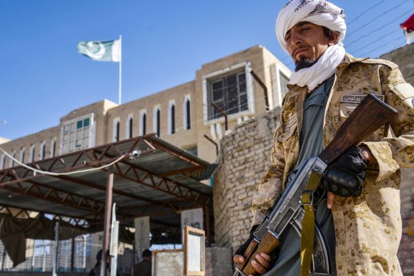 Afghanistan, Pakistan say forces killed dozens in heavy border fighting