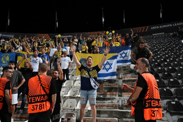 UK police under pressure to end ban on Maccabi Tel Aviv football fans