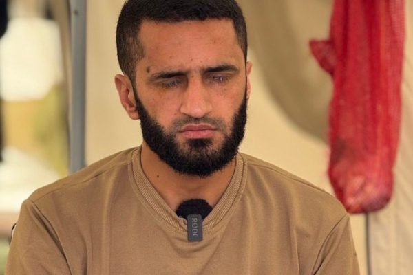 Palestinian detainee relays how torture in Israeli prison made him blind