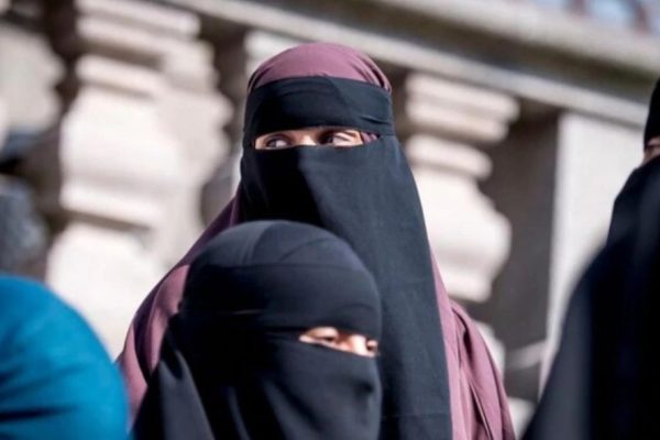 Girl’s parents to follow dress code after hijab row keeps school shut for 2 days Girl's parents to follow dress code after hijab row keeps school shut for 2 days