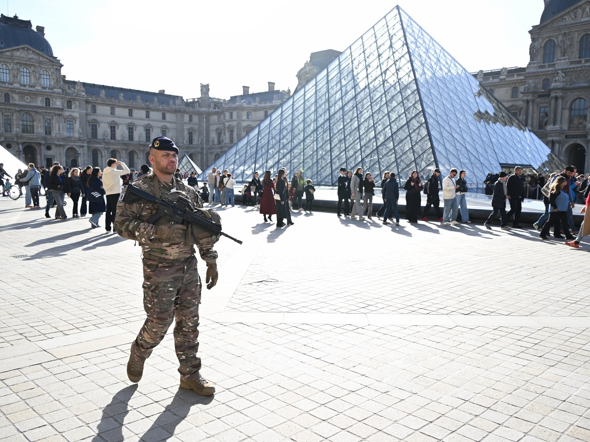 Two more suspects charged over Louvre heist