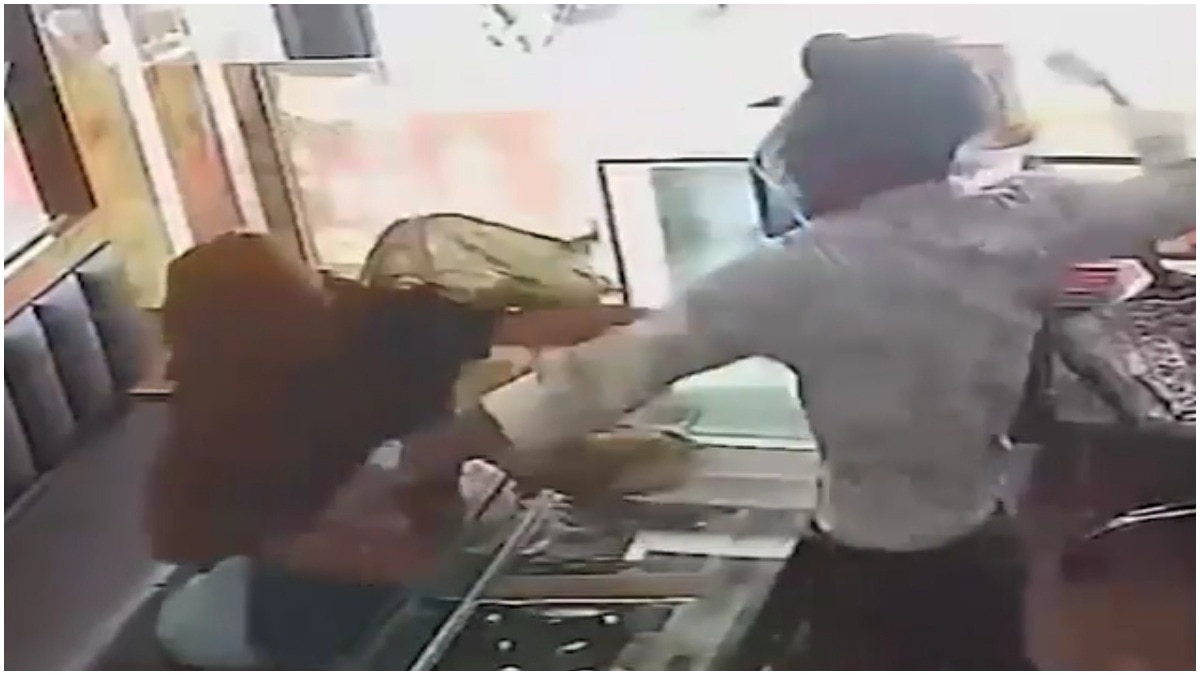 Ahmedabad woman tries to rob jeweller with chilli powder, gets 17 slaps in 20 seconds