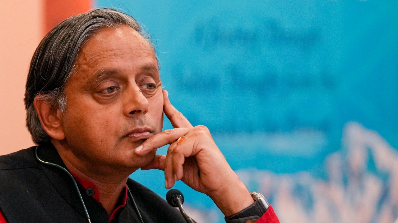 Shashi Tharoor speaks for himself: Congress distances itself from Advani remark